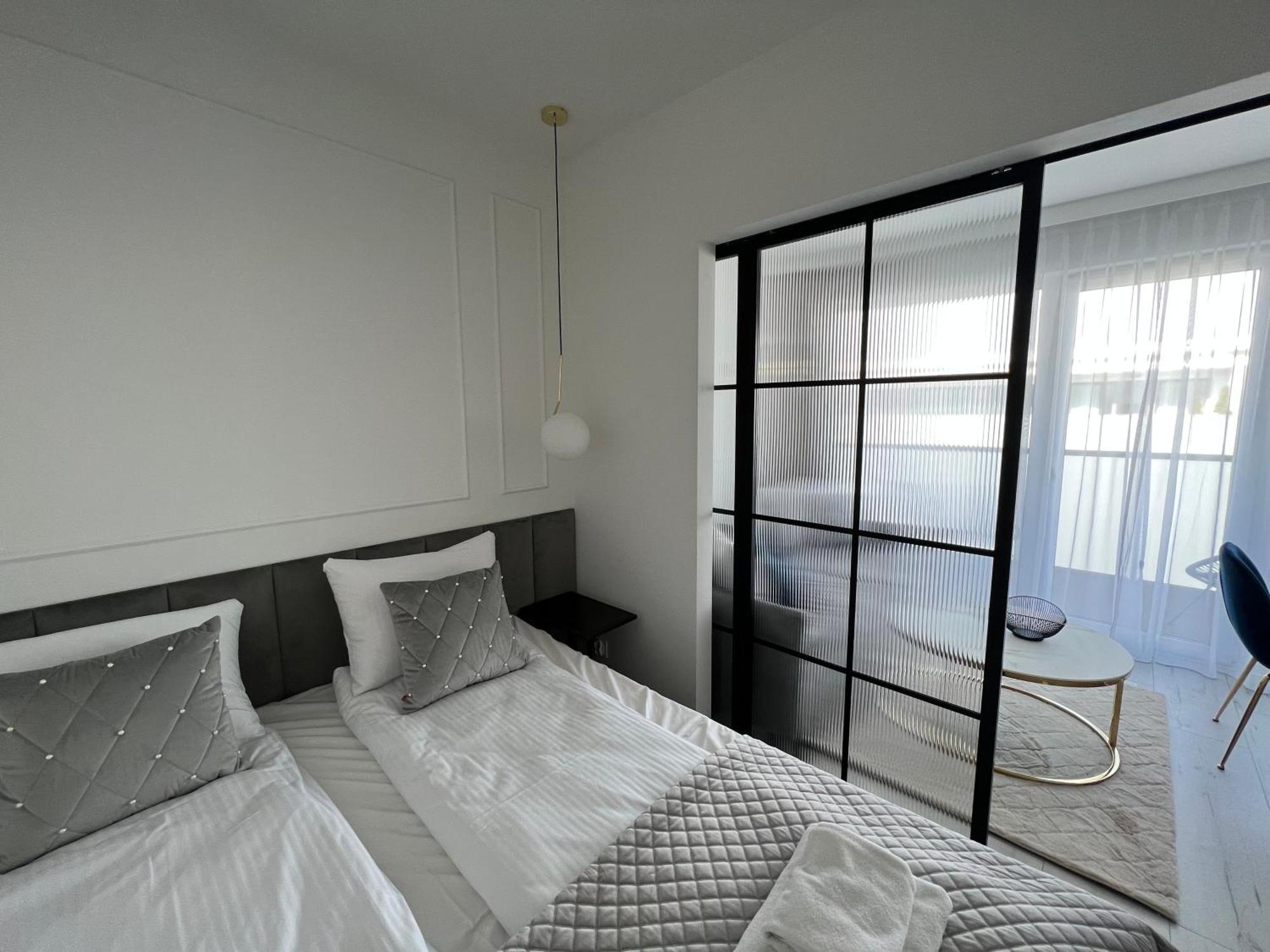 Apartament Glamour Basen, Sauna, Jacuzzi, Silownia, Restauracja - 365Pam Kołobrzeg Exteriör bild